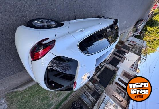 Autos - Peugeot 208 2016 Nafta 94000Km - En Venta