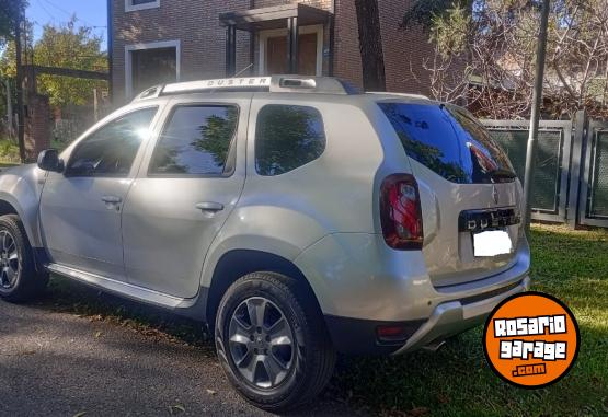 Camionetas - Renault Duster Privilege 2.0 4x4 2016 Nafta 77500Km - En Venta