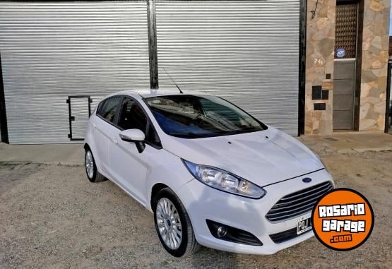 Autos - Ford FIESTA 2016 Nafta 80000Km - En Venta