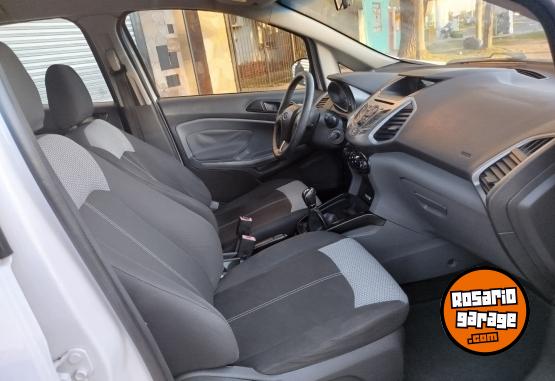 Autos - Ford FIESTA 2016 Nafta 80000Km - En Venta