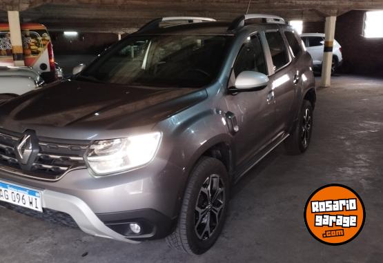 Camionetas - Renault DUSTER ICONIC 1.3T CVT 2023 Nafta 51600Km - En Venta