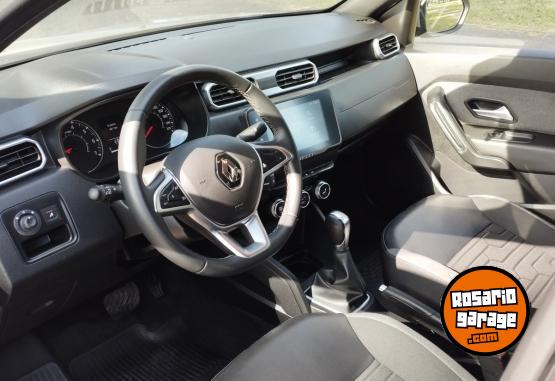 Autos - Renault DUSTER ICONIC 1.3T CVT 2023 Nafta 51600Km - En Venta