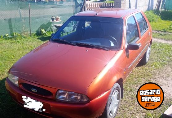 Autos - Ford Fiesta 1996 Nafta 230000Km - En Venta