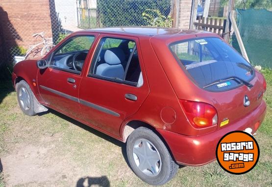 Autos - Ford Fiesta 1996 Nafta 230000Km - En Venta