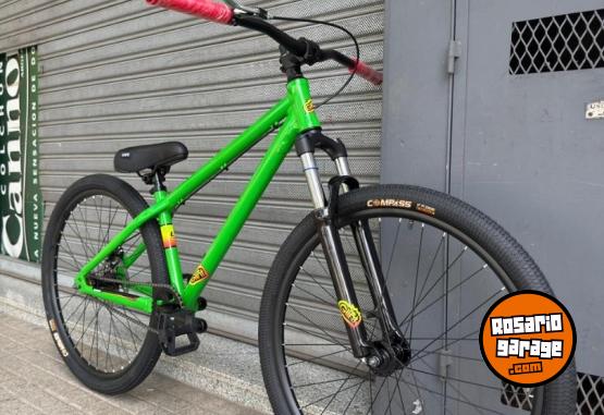Deportes - BICICLETA STUNT GLINT R26 - HASTA 6 CUOTAS SIN INTERES!! - En Venta