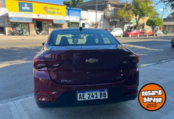 Autos - Chevrolet Onix 2020 Nafta 120000Km - En Venta