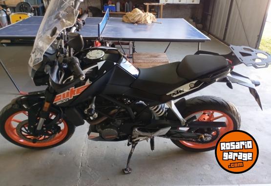 Motos - Ktm DUKE 200 2022 Nafta 9500Km - En Venta