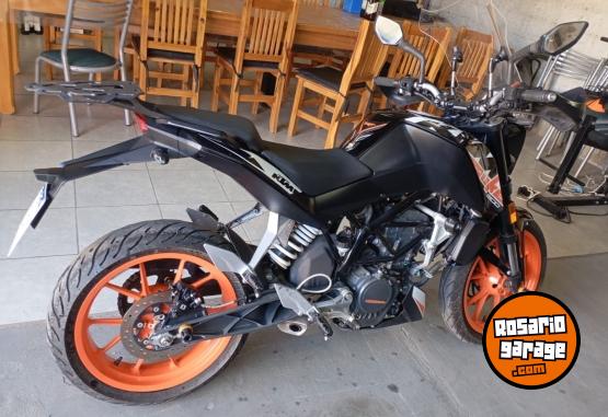 Motos - Ktm DUKE 200 2022 Nafta 9500Km - En Venta