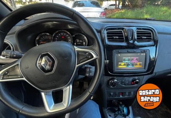 Autos - Renault sandero intens 2024 Nafta 60000Km - En Venta