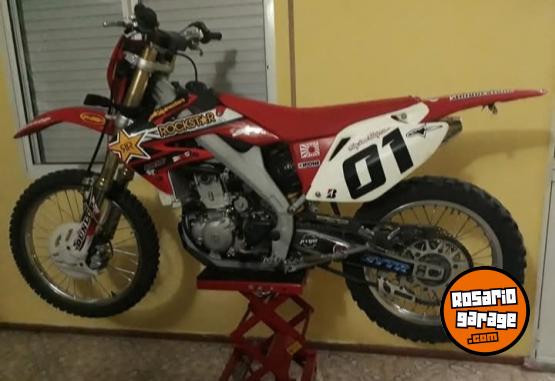 Accesorios para Motos - Banco hidraulico casi nuevo - En Venta