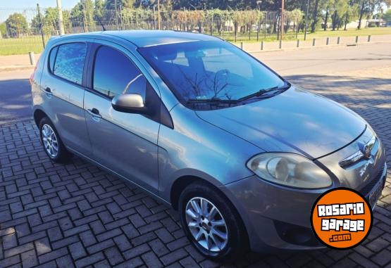 Autos - Fiat Atractive 2014 Nafta 140000Km - En Venta