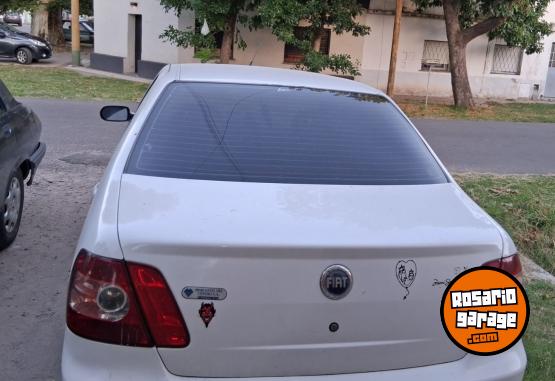 Autos - Fiat Siena 2005 Diesel 111111Km - En Venta