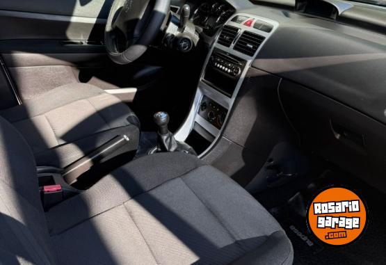 Autos - Peugeot 307 2010 Nafta 179000Km - En Venta