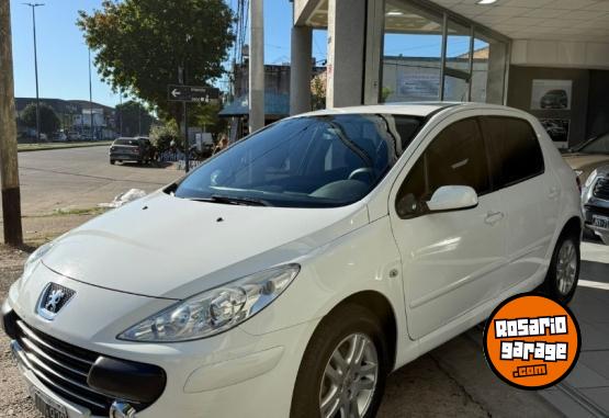 Autos - Peugeot 307 2010 Nafta 179000Km - En Venta