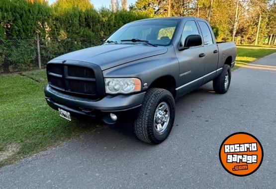 Camionetas - Dodge RAM 2500 QUADCAB 4X4 AT 2005 Diesel 280000Km - En Venta