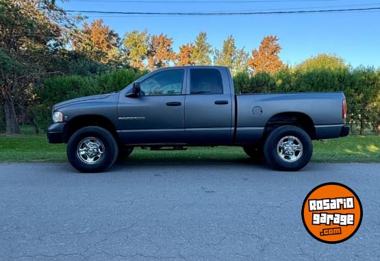 Camionetas - Dodge RAM 2500 QUADCAB 4X4 AT 2005 Diesel 280000Km - En Venta
