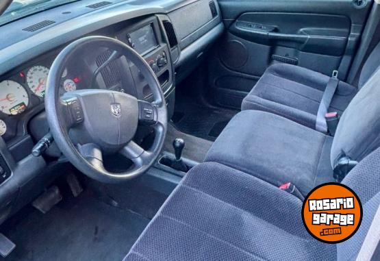 Camionetas - Dodge RAM 2500 QUADCAB 4X4 AT 2005 Diesel 280000Km - En Venta