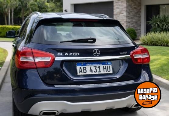 Autos - Mercedes Benz Gla 200 1.6 2017 Nafta 105000Km - En Venta