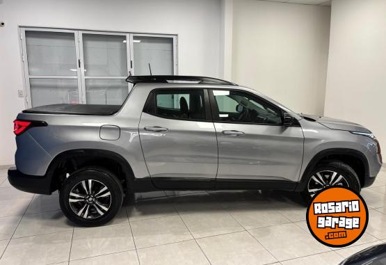 Camionetas - Fiat TORO FREEDOM 1.3T 2025 Nafta 9300Km - En Venta