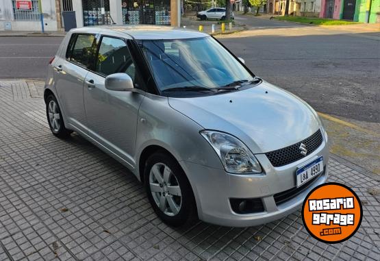 Autos - Suzuki SWIFT 1.5 2011 Nafta 110000Km - En Venta