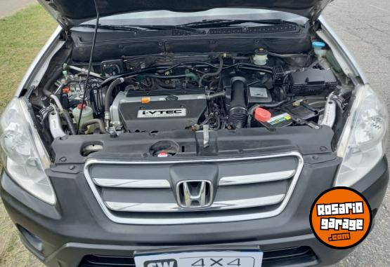 Camionetas - Honda CRV LX 2006 Nafta 230000Km - En Venta