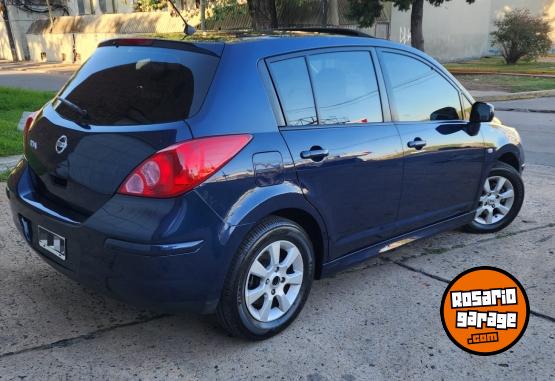 Autos - Nissan Tiida 2011 Nafta 102000Km - En Venta