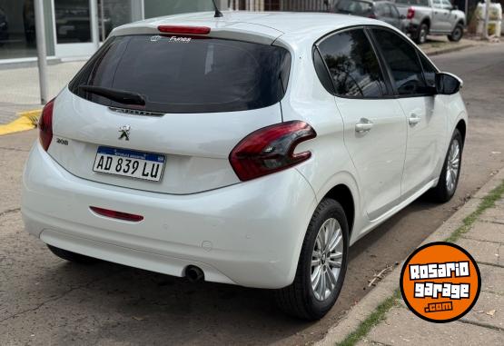 Autos - Peugeot 208 ALLURE 1.6 2019 Nafta 115000Km - En Venta