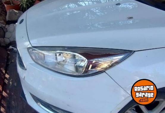 Autos - Ford Focus SE Plus 2018 Nafta 75000Km - En Venta