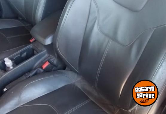 Autos - Ford Focus SE Plus 2018 Nafta 75000Km - En Venta