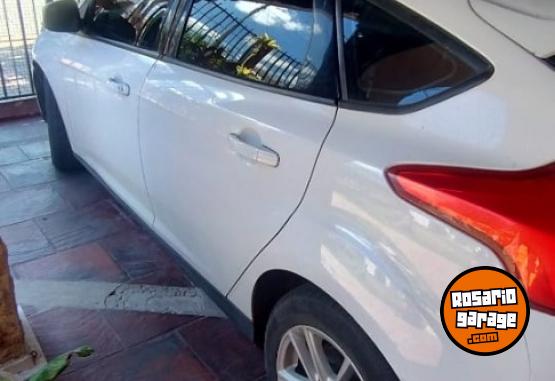 Autos - Ford Focus SE Plus 2018 Nafta 75000Km - En Venta