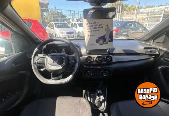 Autos - Fiat Cronos drive s-design 1,3 2023 Nafta 69000Km - En Venta