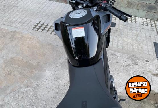 Motos - CF NK300 2024 Nafta 2700Km - En Venta