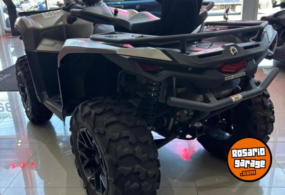 Cuatris y UTVs - Can Am OUTLANDER 700 MAX XT 2024  1200Km - En Venta