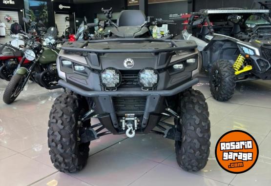 Cuatris y UTVs - Can Am OUTLANDER 700 MAX XT 2024  1200Km - En Venta
