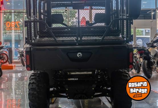 Cuatris y UTVs - Can Am HD9 MAX DPS 2026  0Km - En Venta