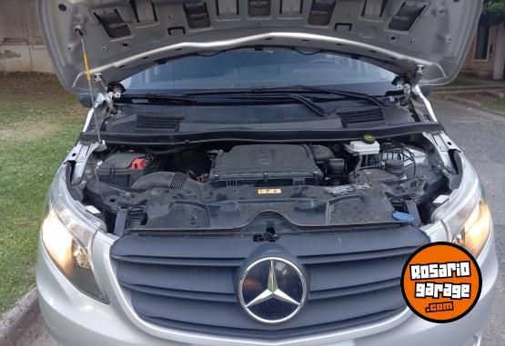 Utilitarios - Mercedes Benz Vito 2022 Diesel 106000Km - En Venta