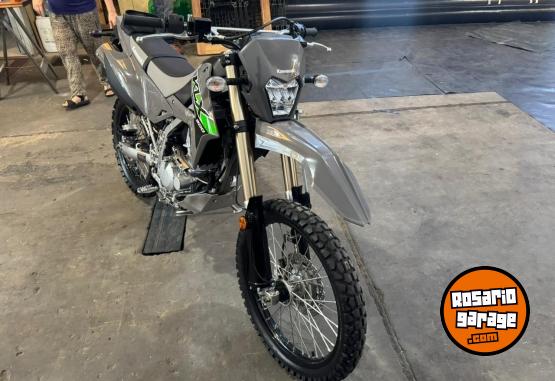 Motos - Kawasaki Klx 300 2024 Nafta 2700Km - En Venta