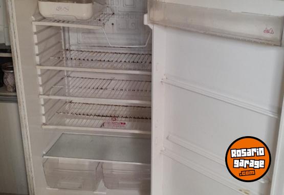Hogar - Vendo Heladera con Frezzer Marshall. - En Venta