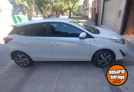 Autos - Toyota YARIS XLS PACK CVT 2021 Nafta 33000Km - En Venta