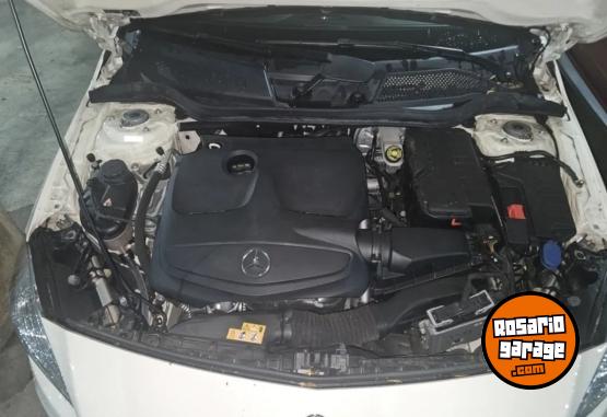 Autos - Mercedes Benz Clase A200 2018 Nafta 37000Km - En Venta