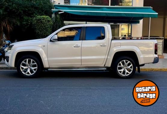 Camionetas - Volkswagen AMAROK V6 3.0 HIGHLINE 2021 Diesel 155000Km - En Venta