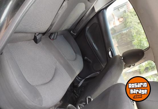 Autos - Peugeot 207 2013 Nafta 120000Km - En Venta