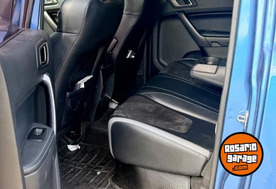 Camionetas - Ford Ranger Raptor 2021 Diesel 105000Km - En Venta