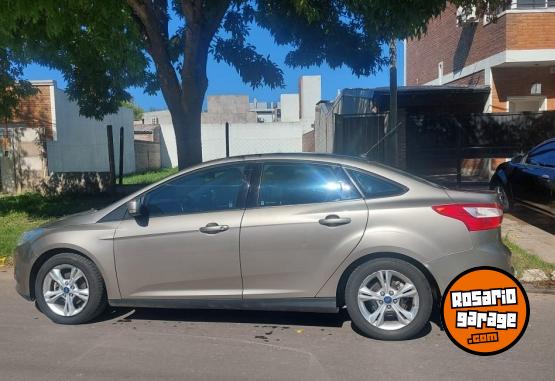 Autos - Ford FOCUS SE PLUS 2.0 2014 Nafta 129000Km - En Venta