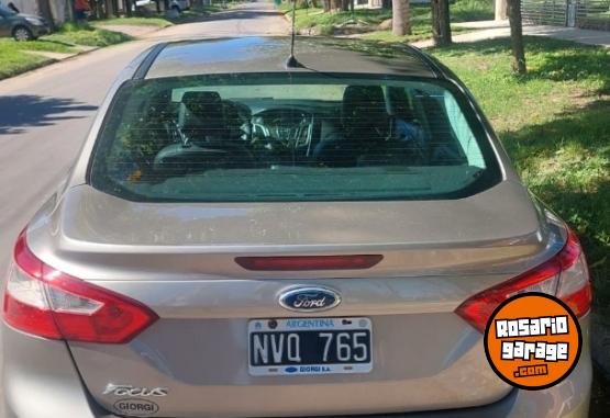Autos - Ford FOCUS SE PLUS 2.0 2014 Nafta 129000Km - En Venta
