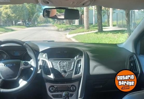 Autos - Ford FOCUS SE PLUS 2.0 2014 Nafta 129000Km - En Venta