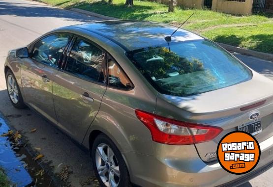 Autos - Ford FOCUS SE PLUS 2.0 2014 Nafta 129000Km - En Venta