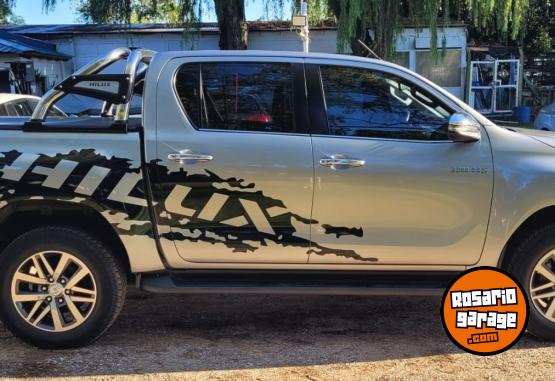 Camionetas - Toyota HILUX 2018 Diesel 90000Km - En Venta