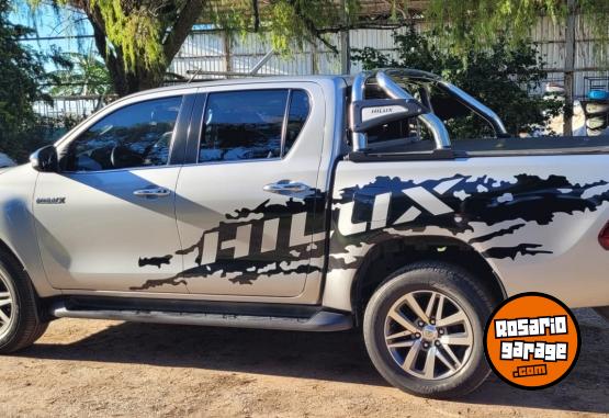 Camionetas - Toyota HILUX 2018 Diesel 90000Km - En Venta