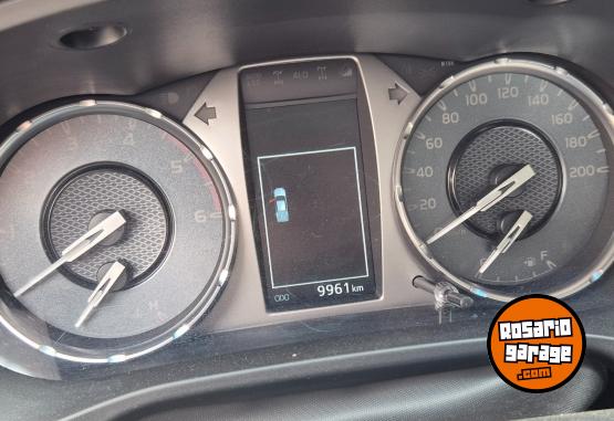 Camionetas - Toyota Hilux  SR dc 2.4 2024 Diesel 10000Km - En Venta